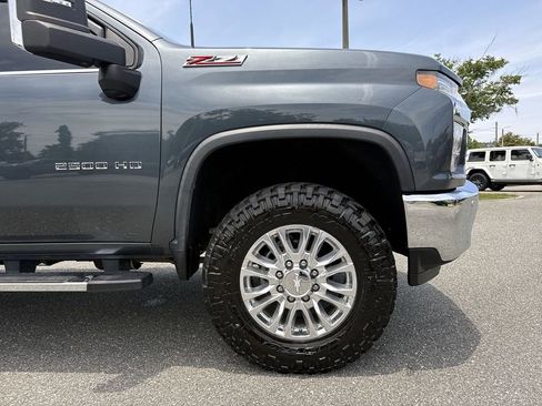 Used 2020 Chevrolet Silverado 2500 LTZ w/ LTZ Plus Package AWD/4WD image 13