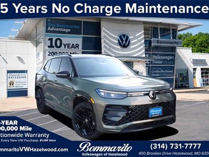 New 2025 Volkswagen Tiguan SE R-Line