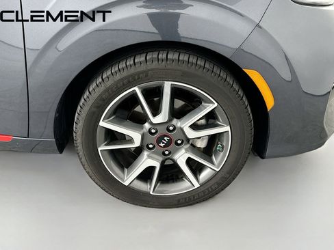 Used 2020 Kia Soul GT-Line Turbo FWD image 38
