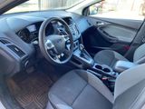 Used 2014 Ford Focus SE image 3