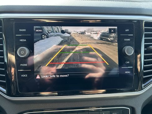 Used 2018 Volkswagen Atlas SEL image 13