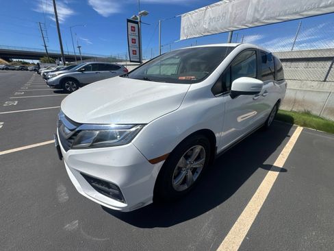 Used 2020 Honda Odyssey EX image 3