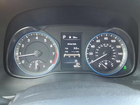 Used 2023 Hyundai Kona SEL AWD/4WD image 27