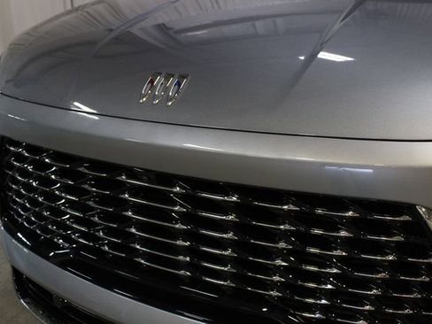 Used 2025 Buick Enclave Avenir w/ Trailering Package, 5000 lbs. image 34