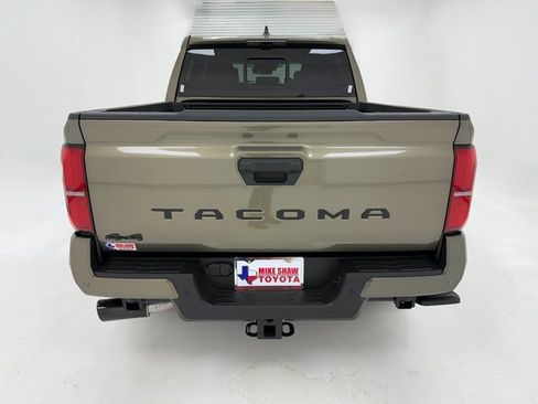 New 2025 Toyota Tacoma TRD Sport w/ TRD Sport Premium Package image 39