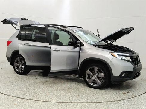 Used 2020 Honda Passport Touring image 9
