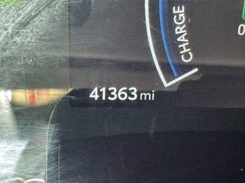 Used 2025 Toyota Camry LE image 20