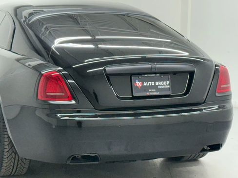 Used 2014 Rolls-Royce Wraith image 35