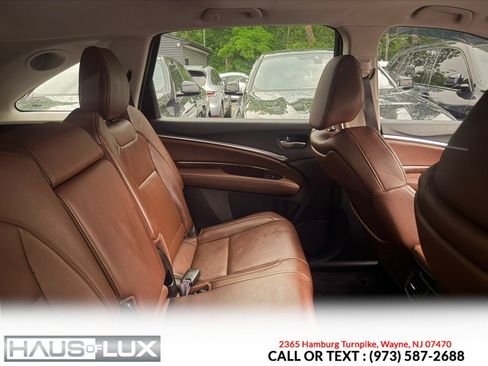 Used 2017 Acura MDX SH-AWD w/ Technology Package image 12