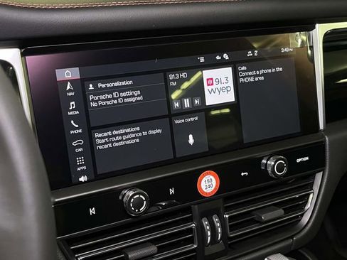 New 2026 Porsche Macan image 28