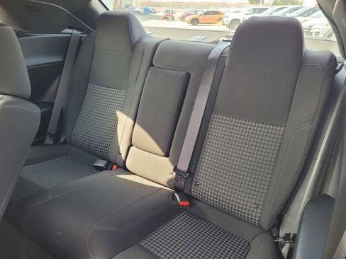 Used 2023 Dodge Challenger SXT w/ Blacktop Package image 9