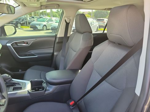 Used 2025 Toyota RAV4 XLE w/ Convenience Package FWD image 22