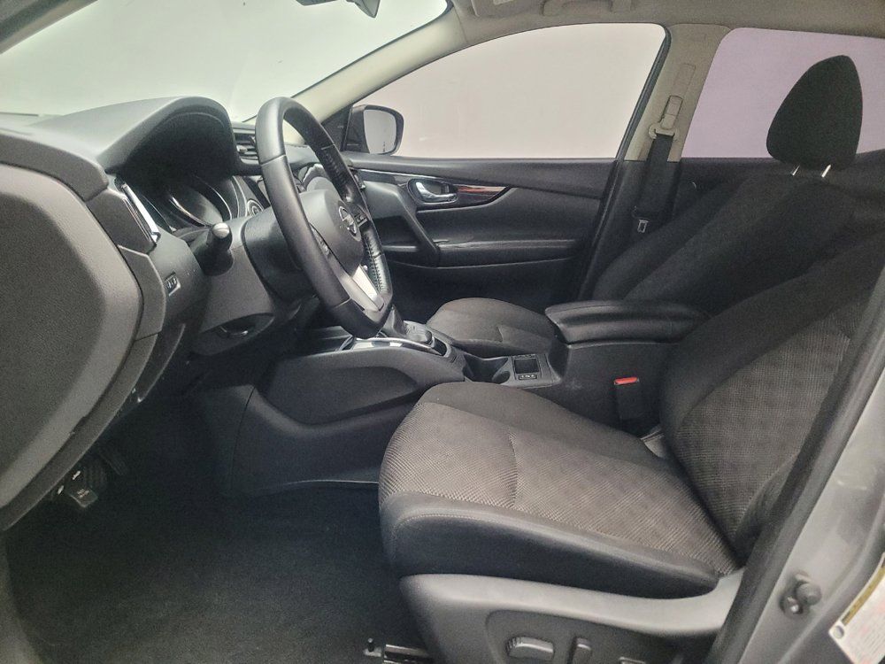 Used 2022 Nissan Rogue Sport SV FWD image 17