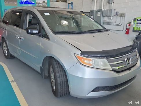 Used 2012 Honda Odyssey EX-L image 3