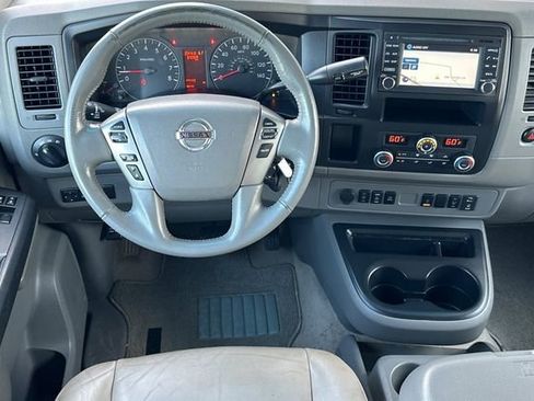 Used 2019 Nissan NV 3500 SL RWD image 15