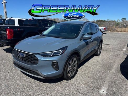 Used 2025 Ford Escape Platinum image 1