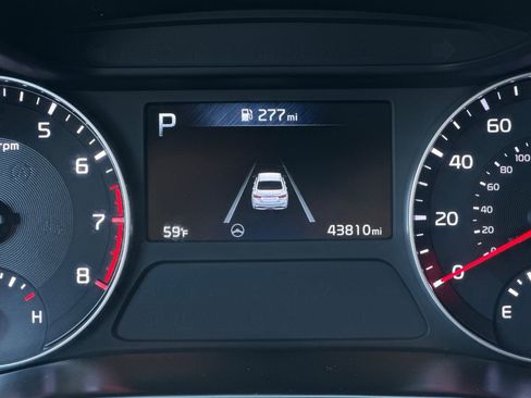 Used 2023 Kia Forte LXS w/ LXS Technology Package image 23