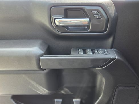 Used 2026 Chevrolet Silverado 1500 Custom w/ Turbomax Blackout Package AWD/4WD image 27