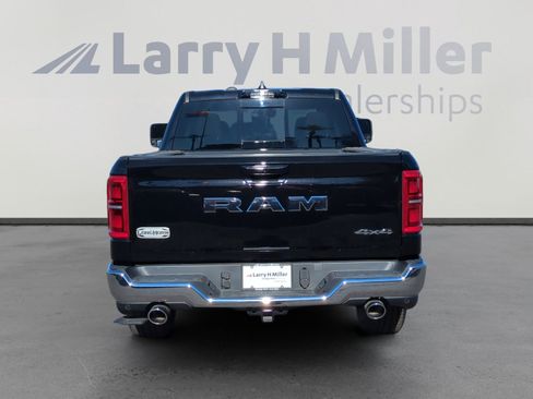 New 2025 RAM 1500 Limited image 4