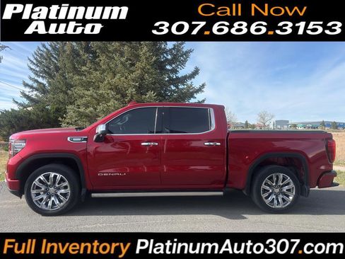Used 2022 GMC Sierra 1500 Denali w/ Technology Package AWD/4WD image 1