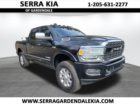 Used 2019 RAM 2500 Limited image 1