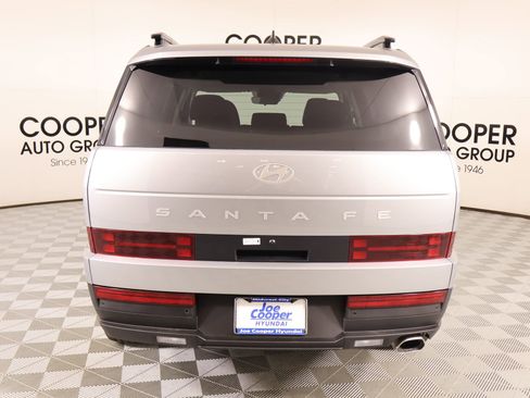 Used 2026 Hyundai Santa Fe SEL FWD image 22