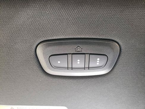 Used 2025 RAM 1500 Big Horn AWD/4WD image 18