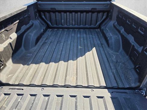 Certified 2026 Chevrolet Colorado W/T w/ WT Custom Package RWD image 15