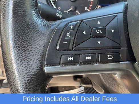 Used 2019 Nissan Rogue SV w/ Premium Package AWD/4WD image 11