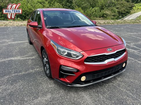 Used 2019 Kia Forte LXS FWD image 1