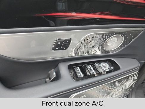 New 2026 Lincoln Nautilus Reserve image 9