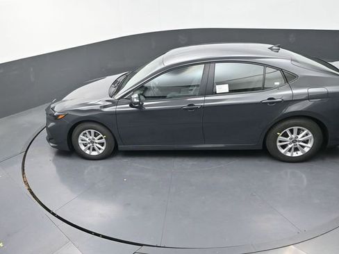 New 2026 Toyota Camry LE FWD image 22