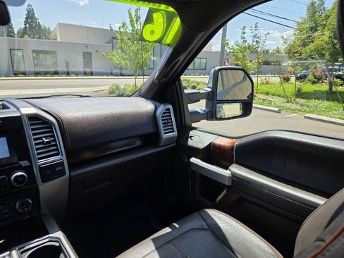 Used 2016 Ford F150 King Ranch w/ Equipment Group 601A Luxury AWD/4WD image 10