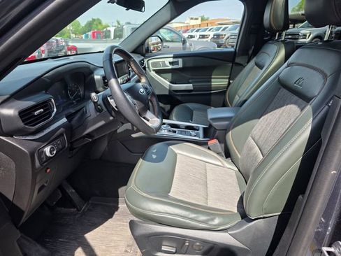 Used 2022 Ford Explorer Timberline image 9