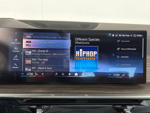 Used 2026 BMW X5 sDrive40i w/ Premium Package RWD image 26