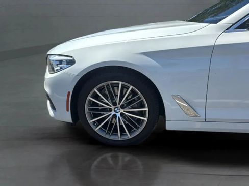 Used 2018 BMW 540i RWD image 30