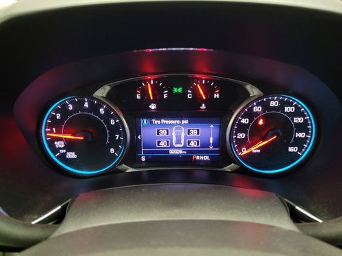 Used 2019 Chevrolet Equinox LT FWD image 23