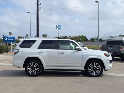 Used 2021 Toyota 4Runner Limited RWD image 4