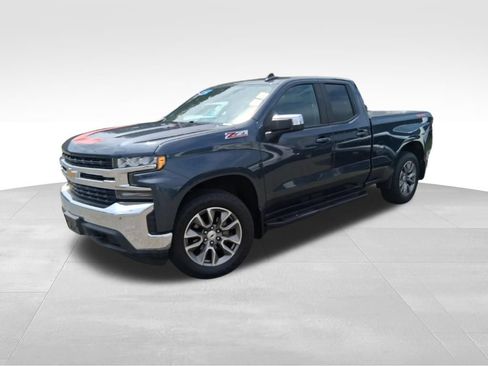 Used 2021 Chevrolet Silverado 1500 LT AWD/4WD image 17