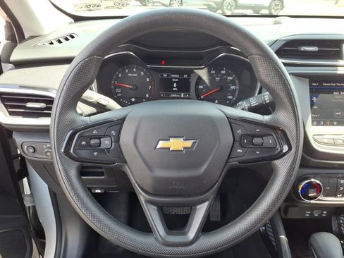 Certified 2023 Chevrolet TrailBlazer LT FWD image 15