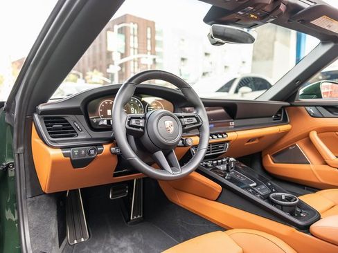 New 2026 Porsche 911 Targa 4 GTS image 4