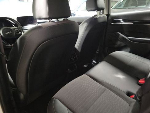 Used 2022 Kia Seltos S image 13