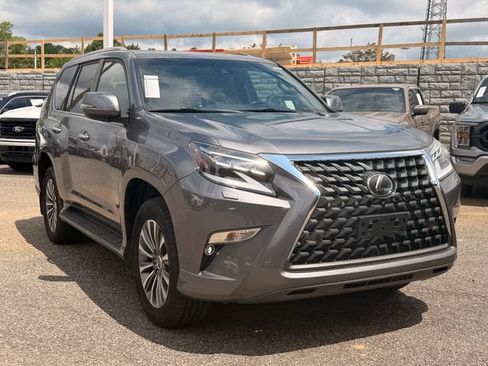 Used 2020 Lexus GX 460 Luxury w/ Accessory Package AWD/4WD image 7
