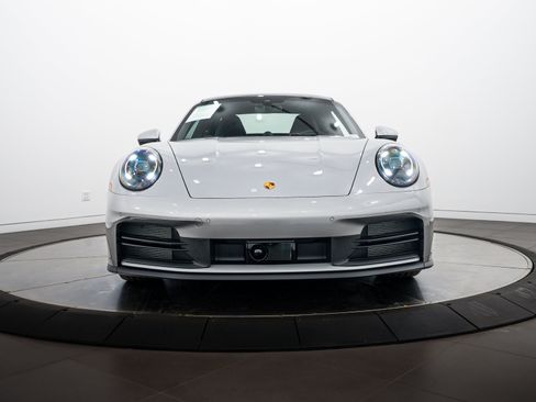 Certified 2025 Porsche 911 Carrera RWD image 10