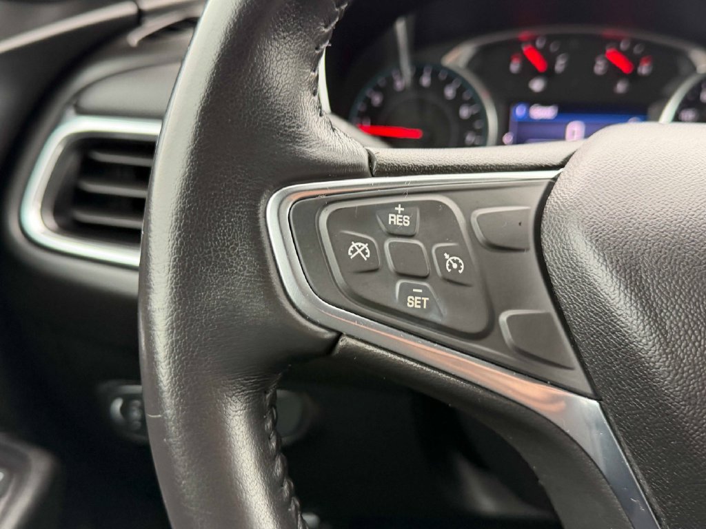 Used 2019 Chevrolet Equinox LT AWD/4WD image 36