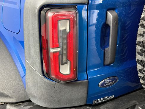 Used 2022 Ford Bronco Wildtrak AWD/4WD image 34