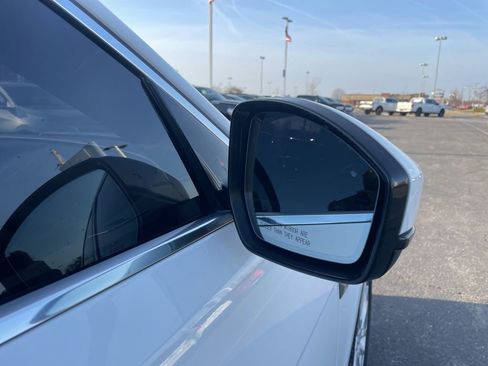 Used 2017 Jaguar F-PACE Prestige image 14