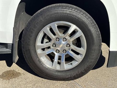 Used 2019 Chevrolet Tahoe LT image 7