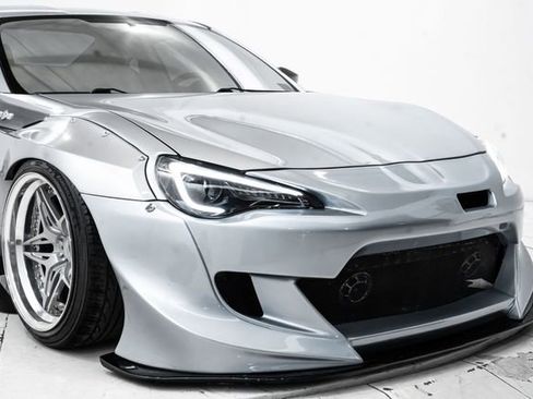 Used 2015 Scion FR-S image 16