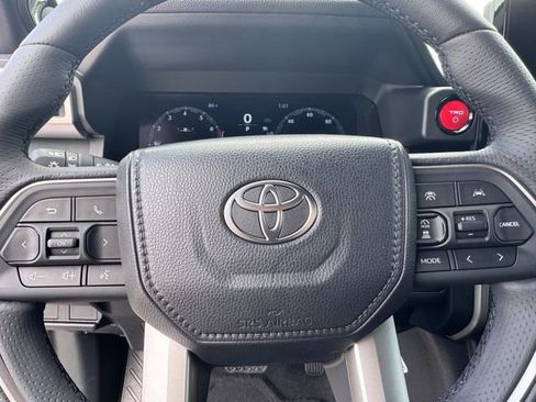 New 2026 Toyota 4Runner 4WD image 12